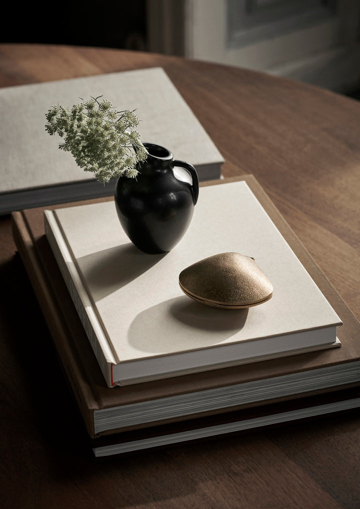 ferm LIVING - Ary Vase Charcoal