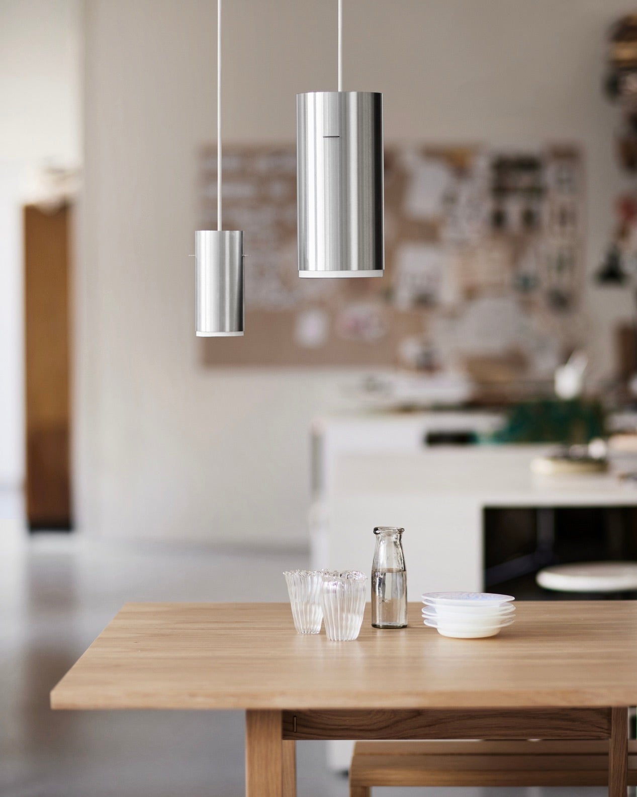 MOEBE - Tube Pendant Lamp - Brushed Aluminium