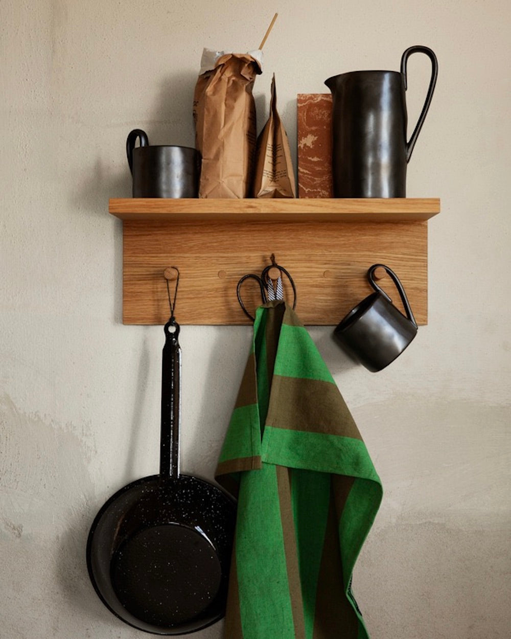 ferm LIVING - PLACE RACK small - oak