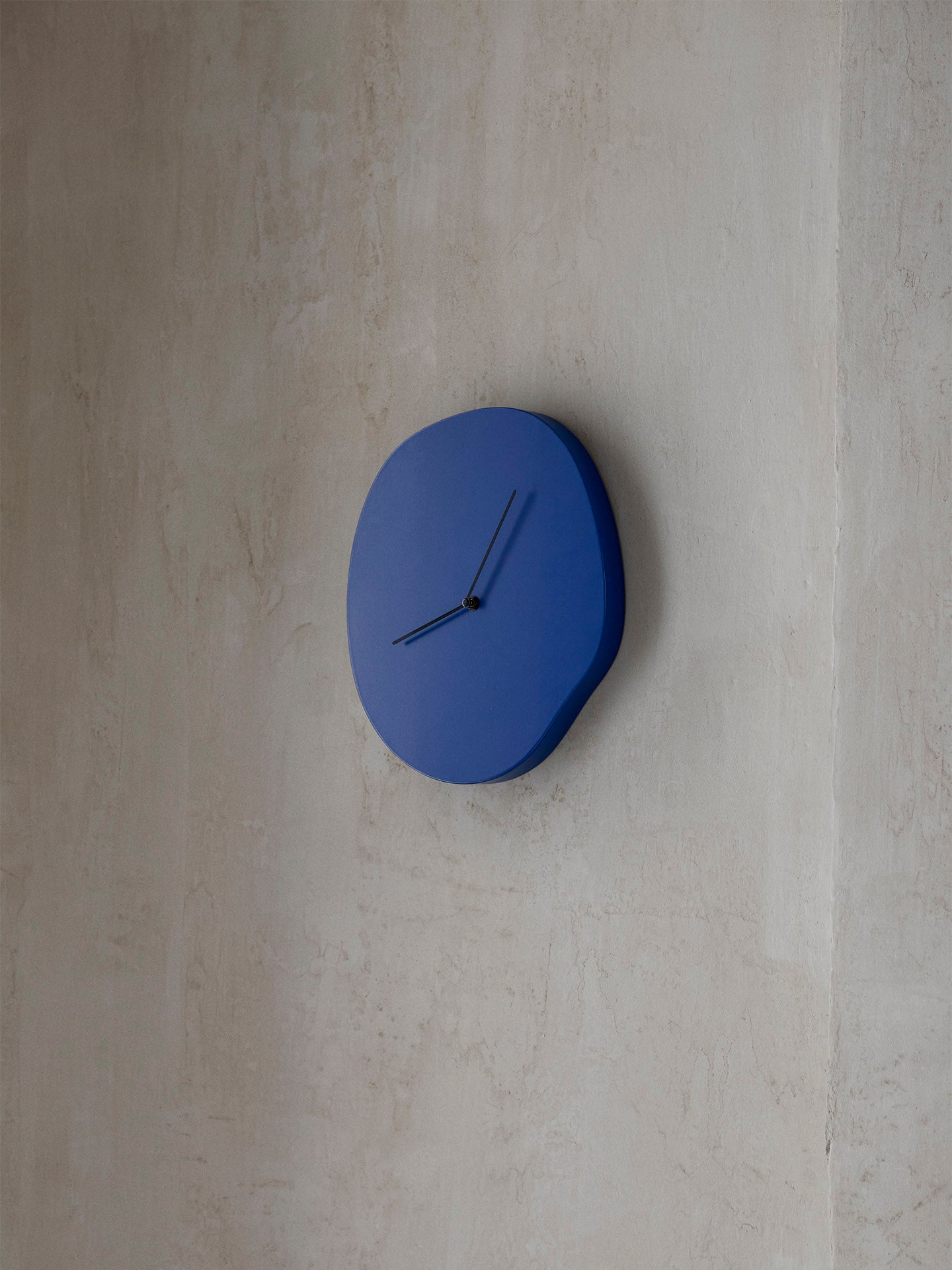 ferm LIVING - Wanduhr MELT