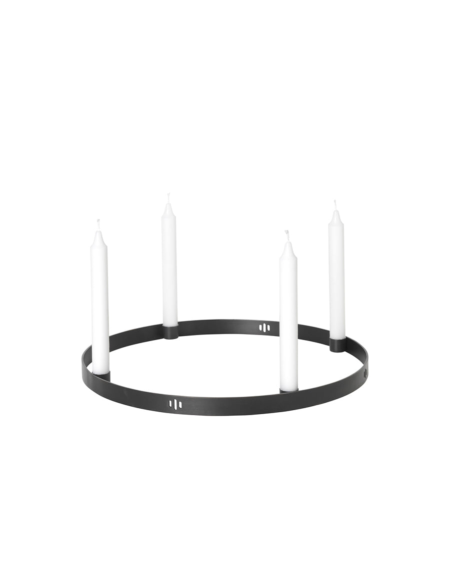 ferm LIVING - Candle Holder Circle large - brass oder black brass